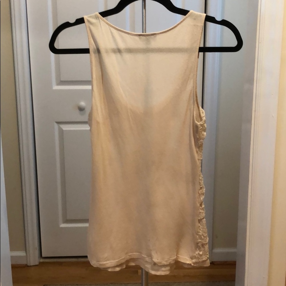 Express Lace Tank - Picture 2 of 2